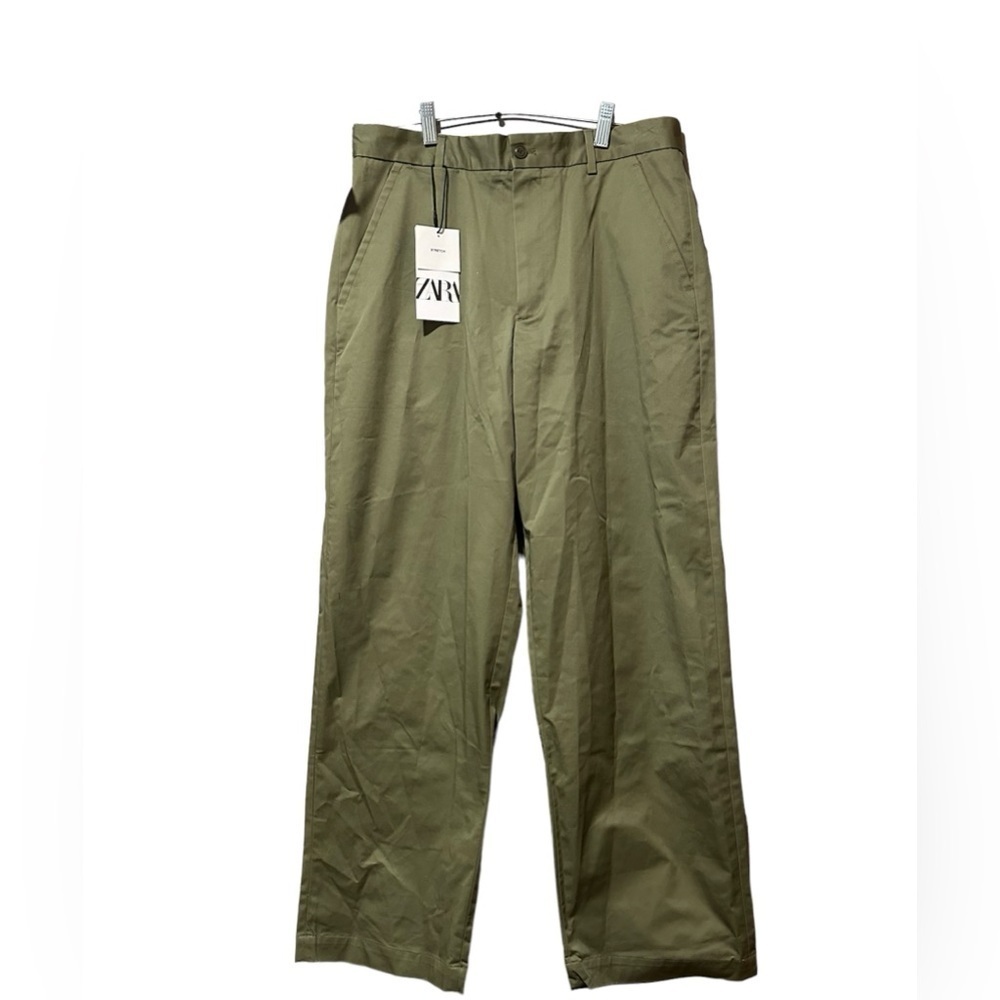 ZARA size EU 40 (size 12 US) Green Cropped trousers